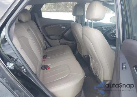 2015 Hyundai Tucson Limited z USA, uszkodzony, nr VIN KM8JU3AG3FU057179